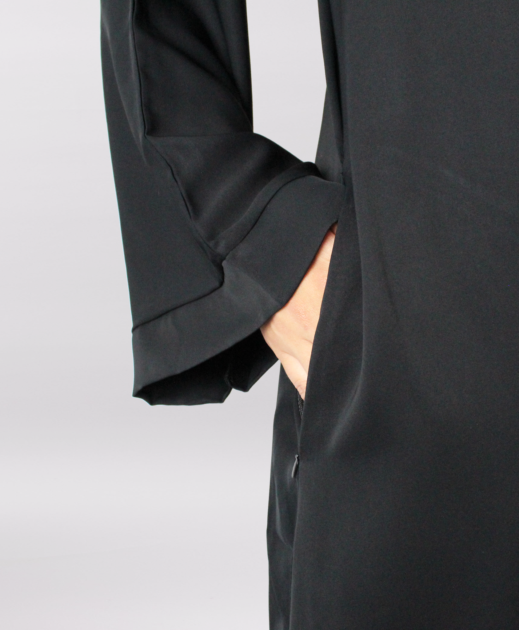 Black Buttoned Abaya Wide Sleeve