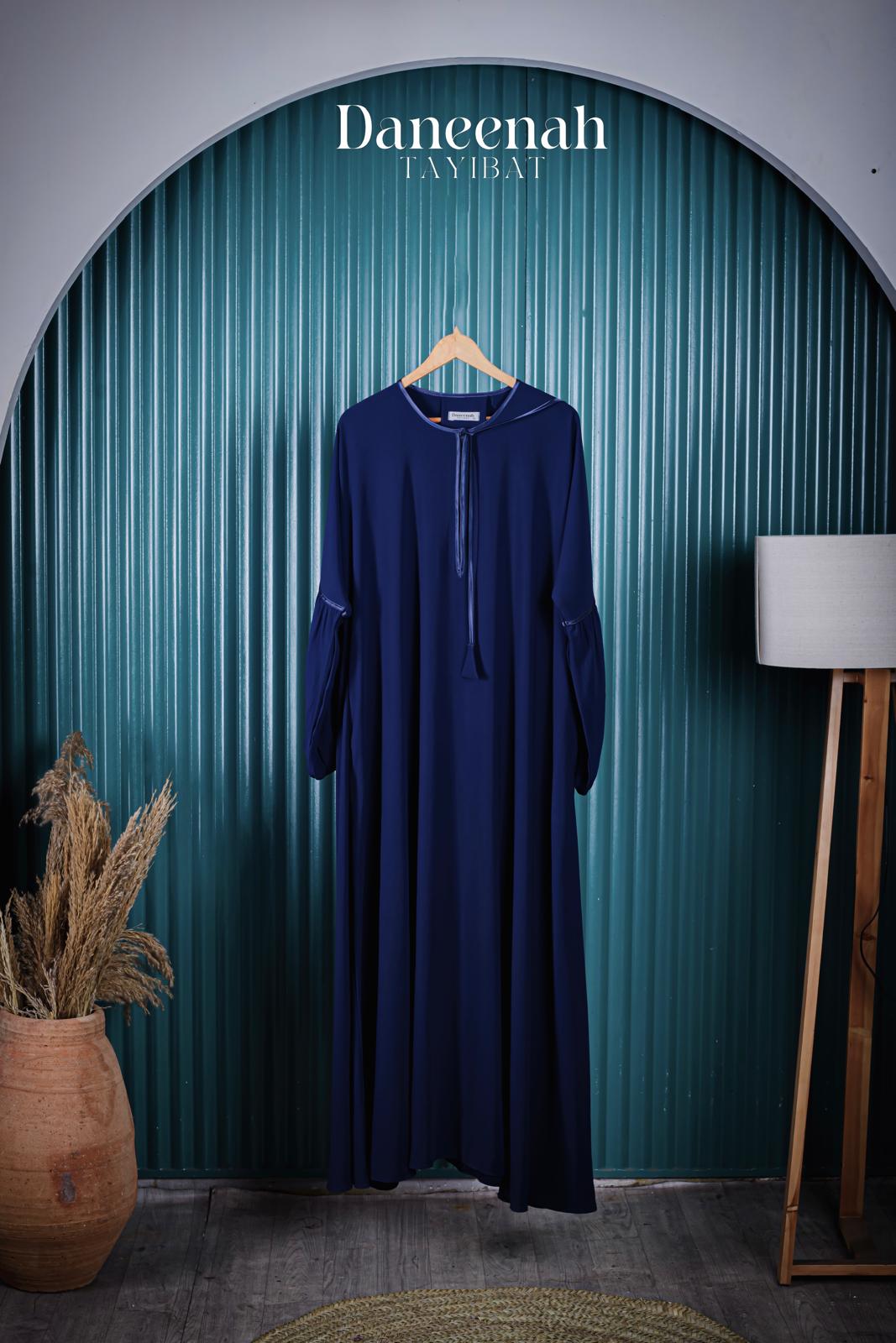 Nour Abaya (Satin)