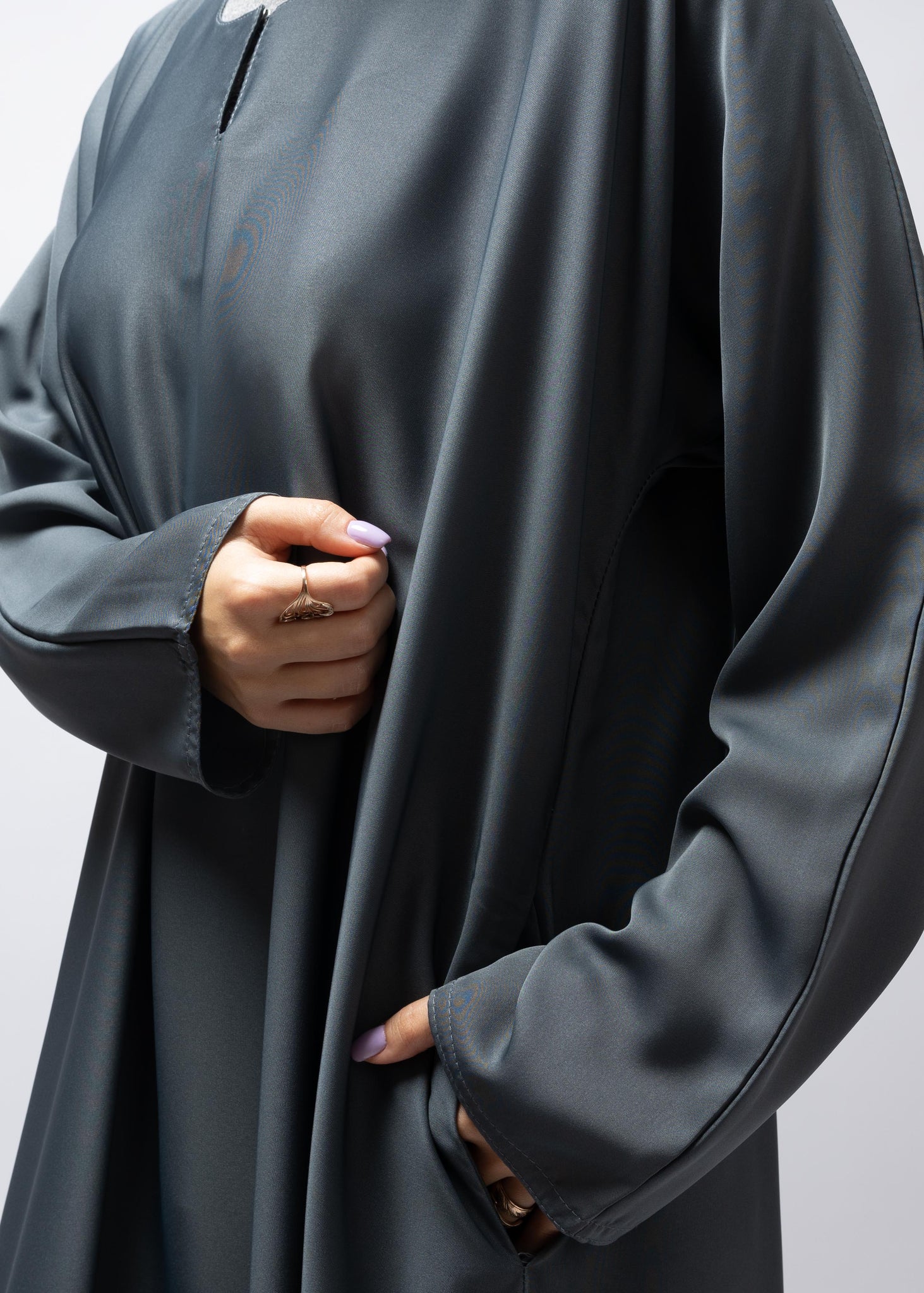 Closed abayas