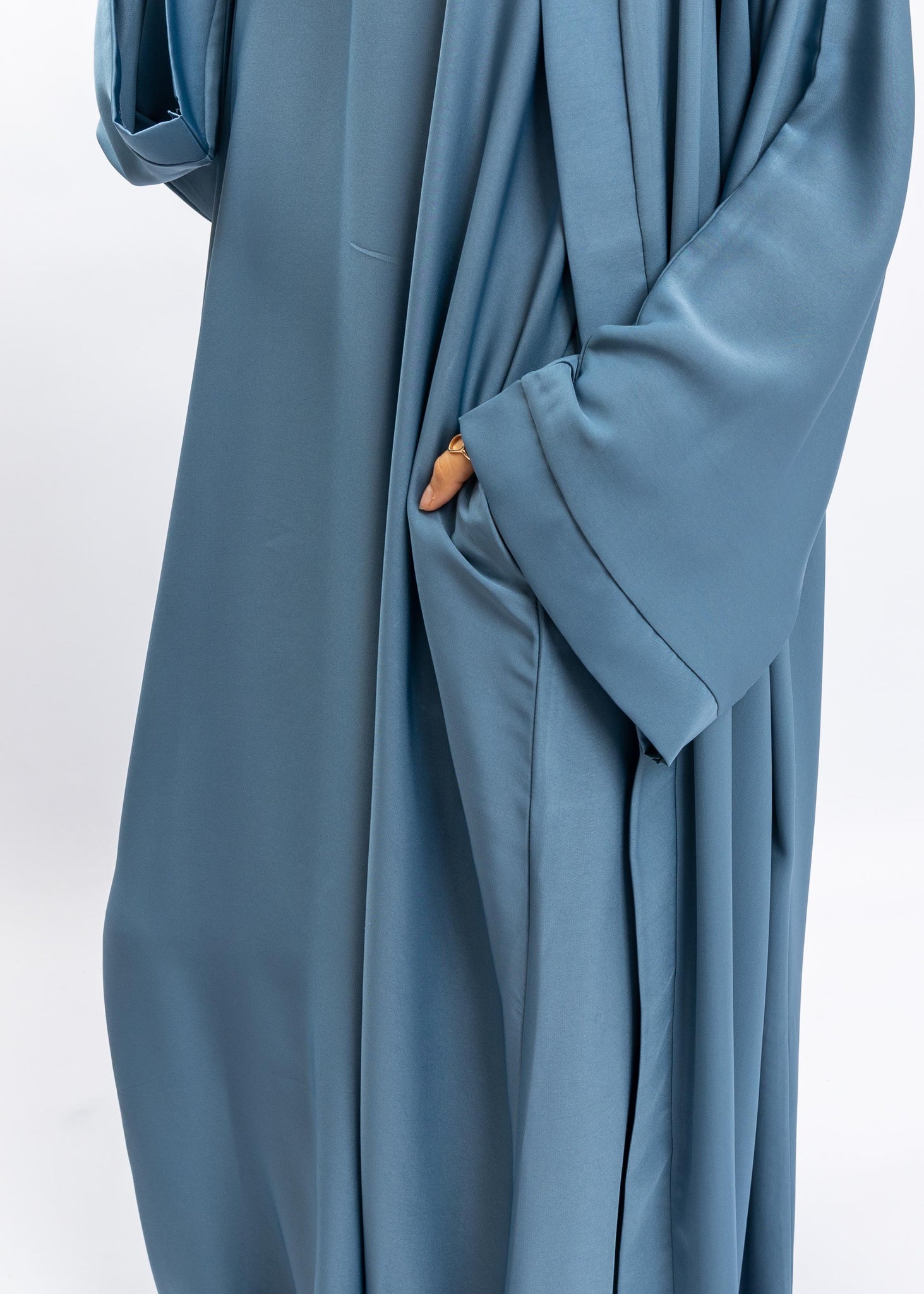 Baby blue sleeveless abaya (sleeveless only)
